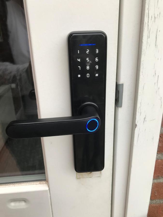 Voormalig Politiebureau Gebruik Welnesstuin Tegen Betaling Bed & Breakfast Ouddorp Luaran gambar